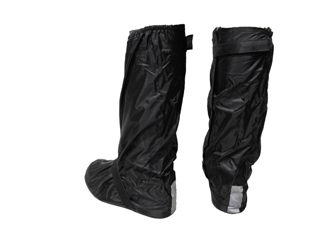 Cubrebotas impermeable nyloon K-005